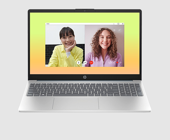 Imagen de una portátil HP 15-fc0272la con aplicación en pant...